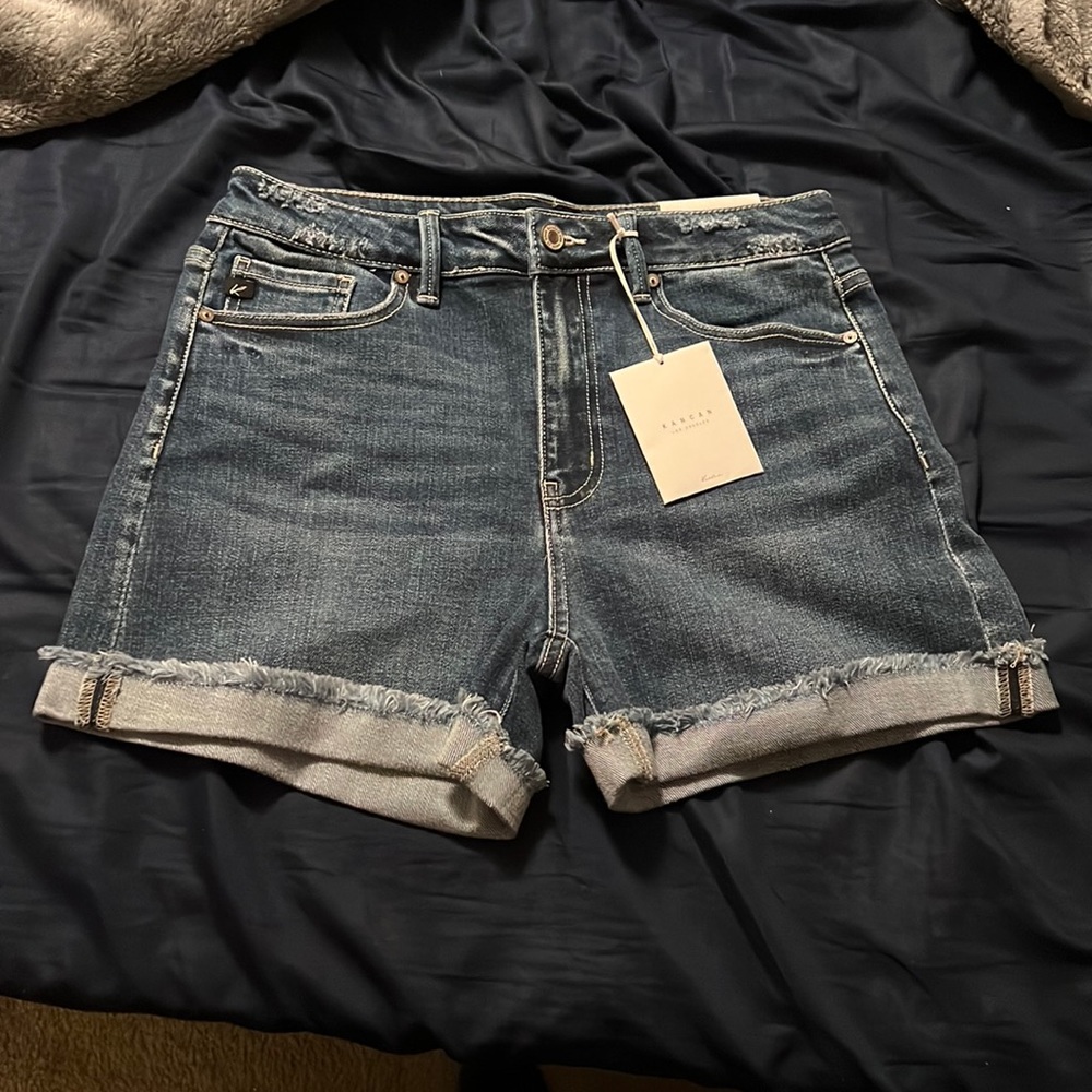 Brand new, only tried on.